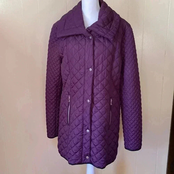 UBU Plum Quilted Long Women’s Coat Size Large. - Picture 1 of 14